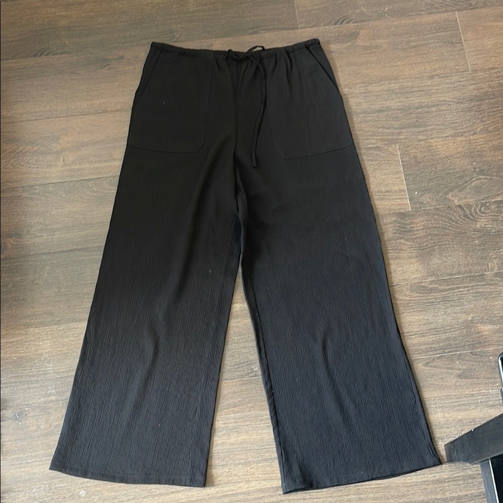 Zara Black Wide-Leg Trousers